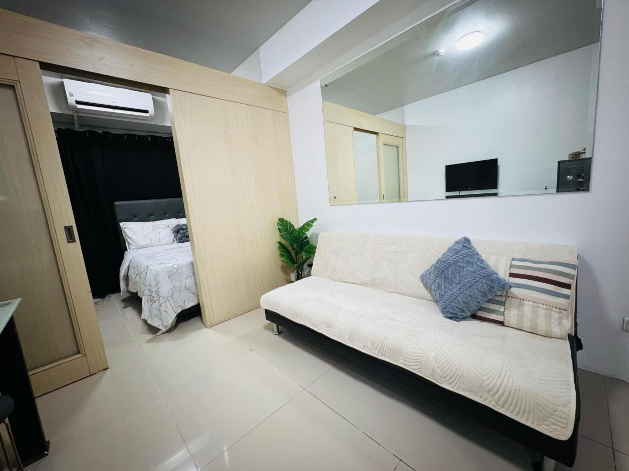 Moa Pasay Sea Residences Condotel Exterior photo